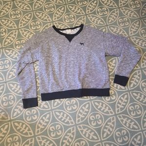 Victoria's Secret PINK Gray and Black Women's Sweater Size Sz M Medium.
